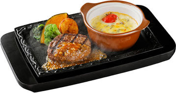 写真：ハンバーグと焼きチーズフォンデュ（ソースなし）